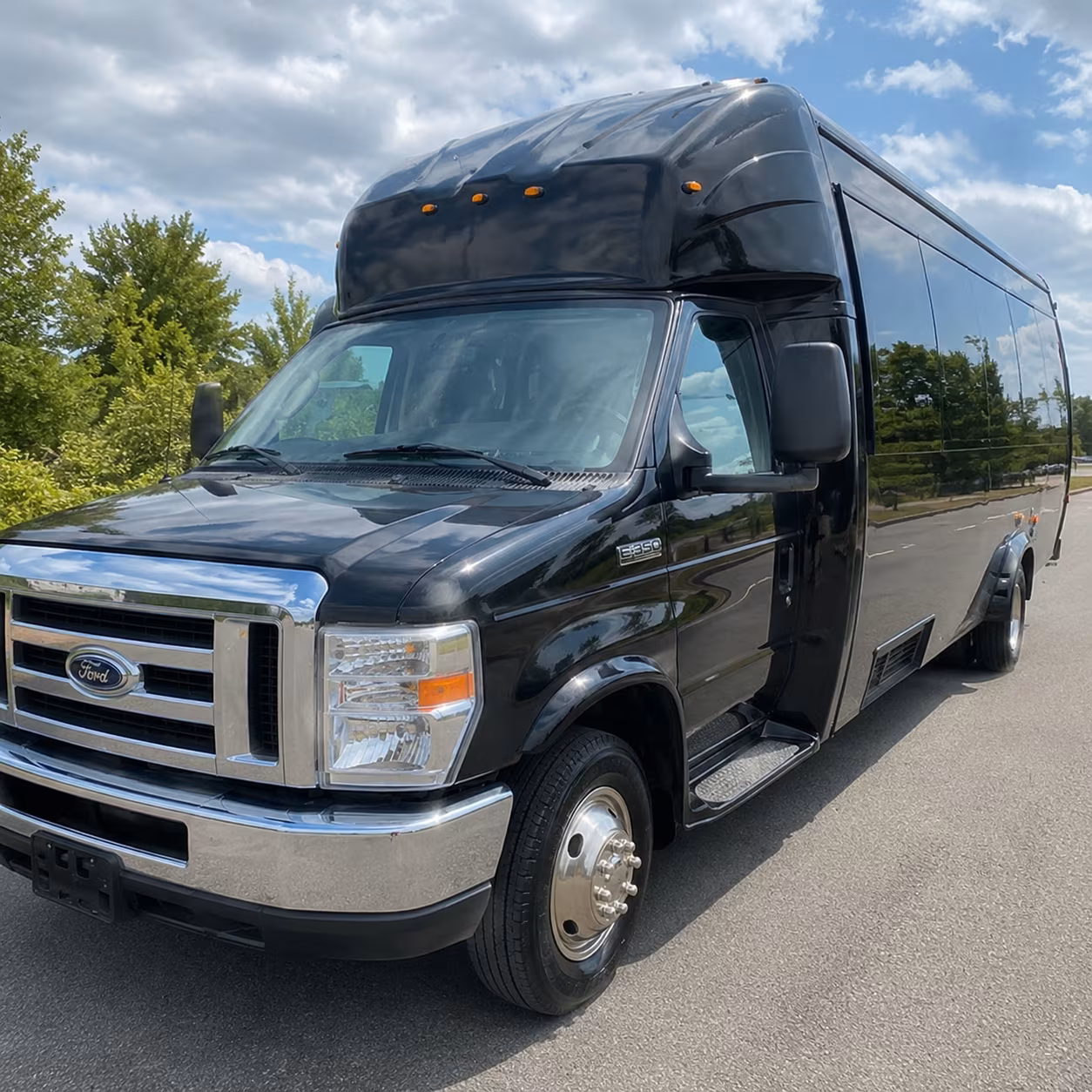 bachelorette party buses hitting west valley city and slc wine bars