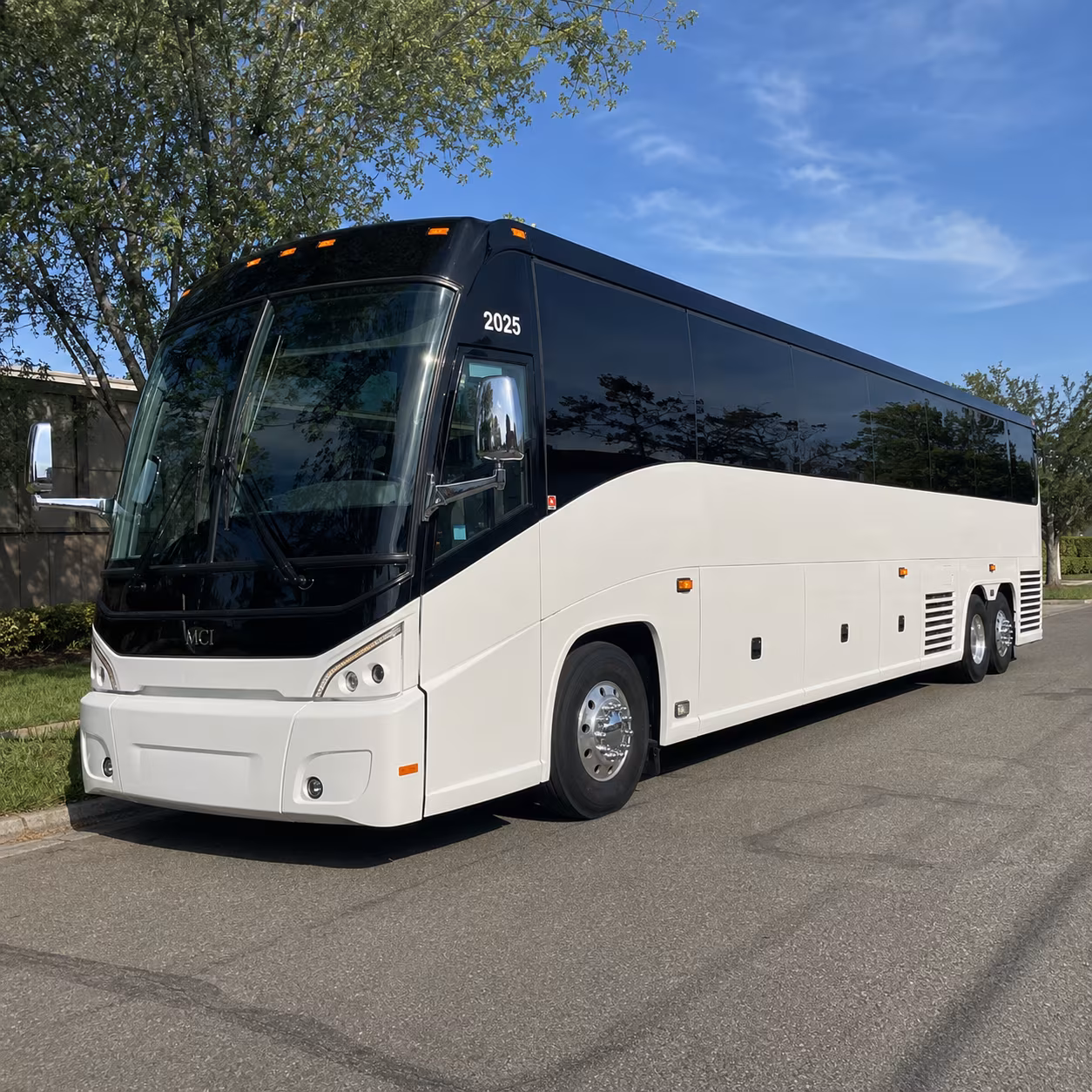 employee shuttle buses that beat the sr 201 commute